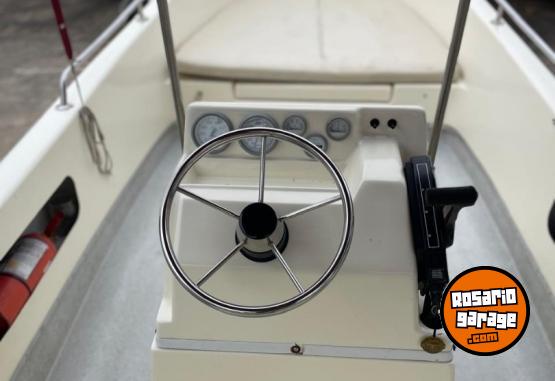 Embarcaciones - Tracker ARAMENDI Marlin 620 Mercury 115 HP - En Venta