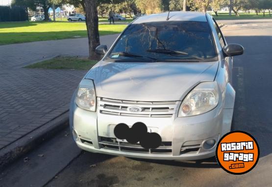 Autos - Ford Ka Fly Viral 2010 Nafta 150000Km - En Venta