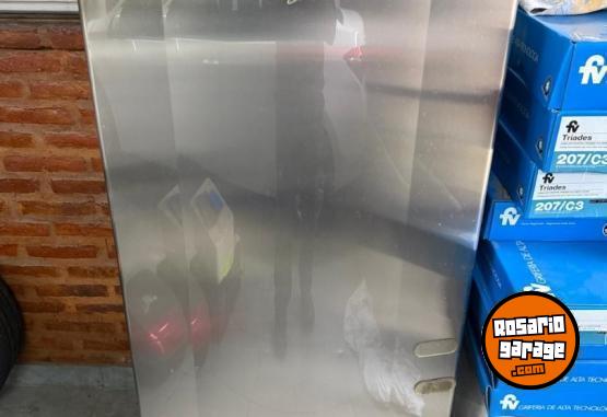 Hogar - Freezer Vertical Whirlpool - En Venta