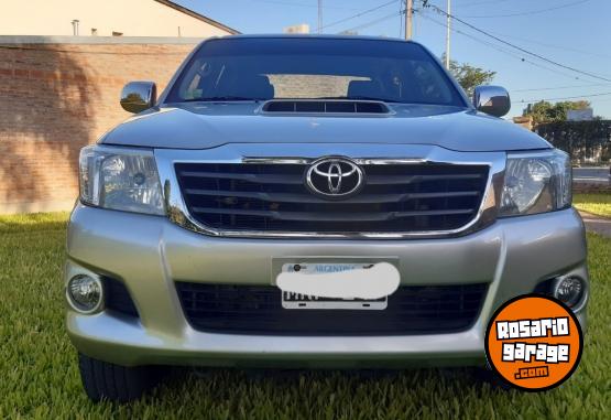 Camionetas - Toyota 3.0 sr doble cabina 2013 Diesel 141000Km - En Venta