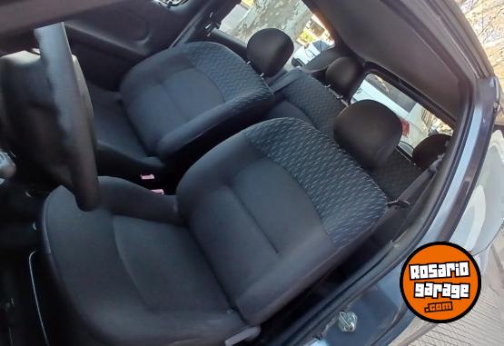 Autos - Renault Clio NO gol palio 207 2016 Nafta 115000Km - En Venta