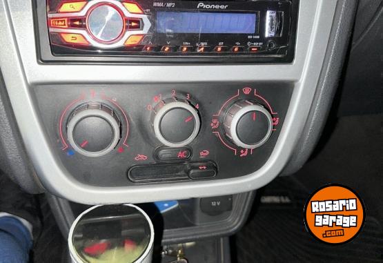 Autos - Volkswagen Trend 2010 Nafta 195000Km - En Venta