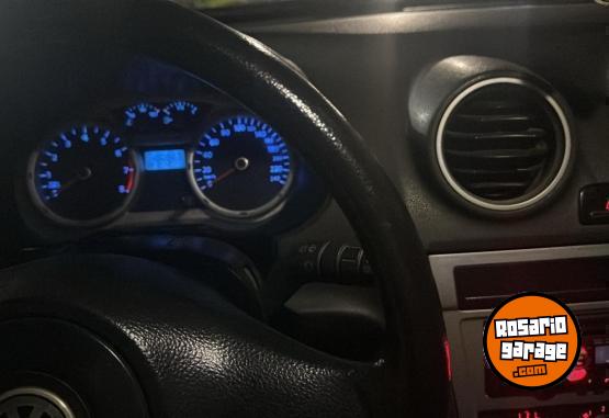 Autos - Volkswagen Trend 2010 Nafta 195000Km - En Venta