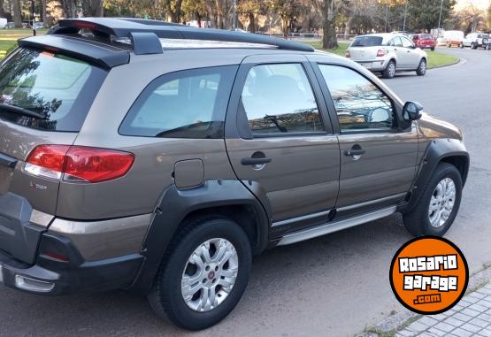 Autos - Fiat FIAT PALIO WEEKEND ADVENT 2009 Nafta 185000Km - En Venta