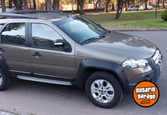 Autos - Fiat FIAT PALIO WEEKEND ADVENT 2009 Nafta 185000Km - En Venta