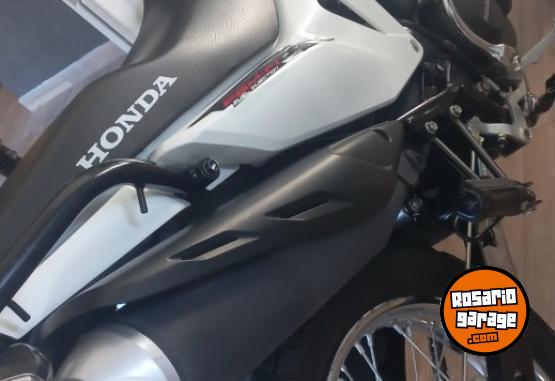Motos - Honda Xr 190L 2023 Nafta 7000Km - En Venta
