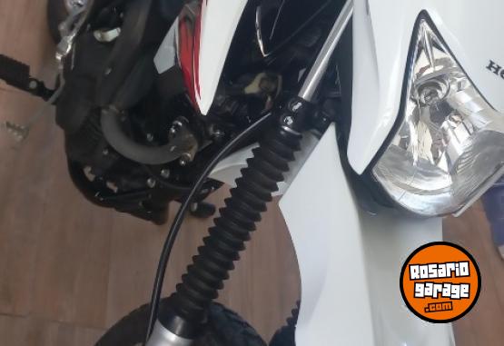 Motos - Honda Xr 190L 2023 Nafta 7000Km - En Venta