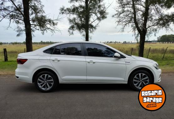 Autos - Volkswagen Virtus 2020 Nafta 98000Km - En Venta