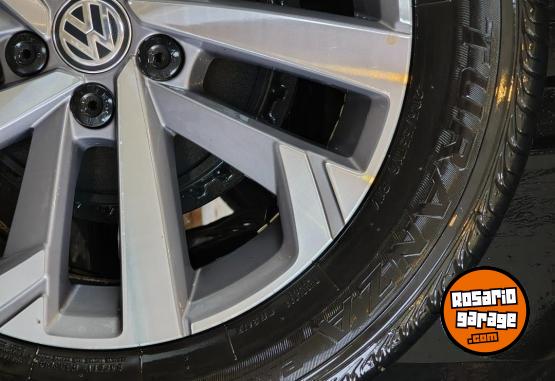 Autos - Volkswagen Virtus 2020 Nafta 98000Km - En Venta