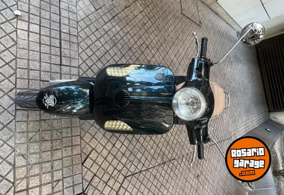 Motos - Motomel Strato euro 2018 Nafta 11000Km - En Venta