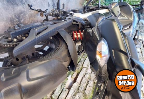 Motos - Bajaj Rouser ns200 2023 Nafta 5555Km - En Venta