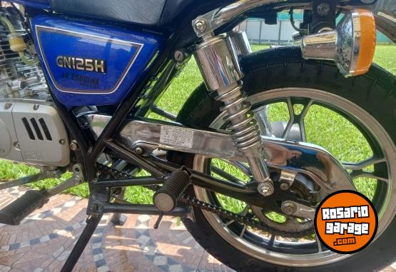 Motos - Suzuki Gn125 2011 Nafta 9700Km - En Venta