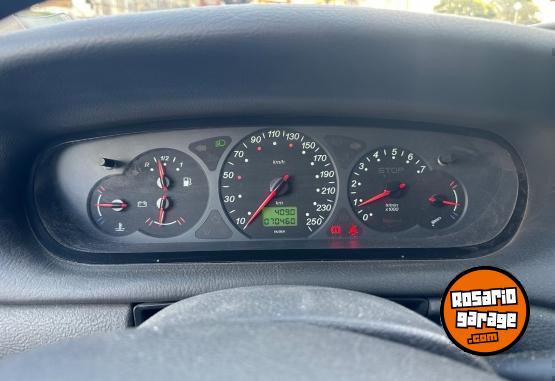 Autos - Citroen C5 2004 Nafta 70400Km - En Venta