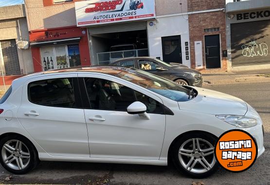 Autos - Peugeot 308 2013 Diesel 135000Km - En Venta