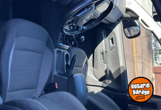 Camionetas - Volkswagen AMAROK 2022 Diesel 113000Km - En Venta