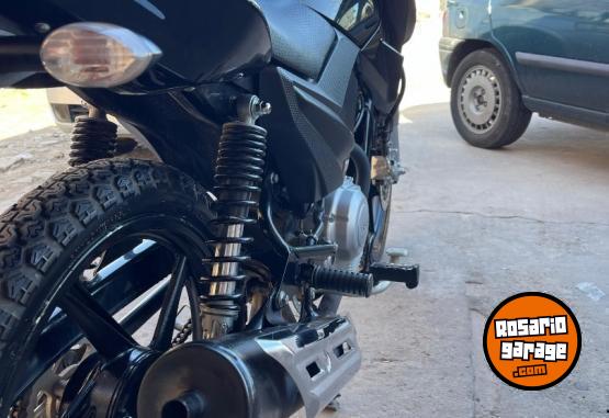 Motos - Yamaha YBR Z 125 2023 Nafta 4700Km - En Venta