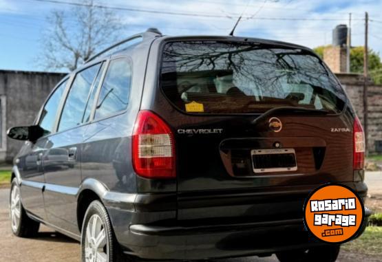 Autos - Chevrolet ZAFIRA GLS 2 2009 Nafta 150000Km - En Venta