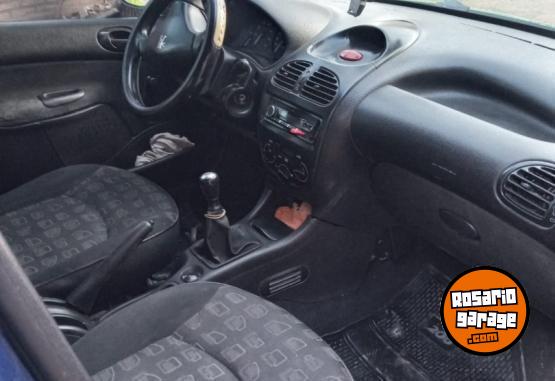 Autos - Peugeot Mod-206 2006 Nafta 180000Km - En Venta
