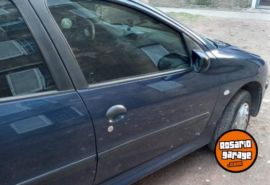 Autos - Peugeot Mod-206 2006 Nafta 180000Km - En Venta