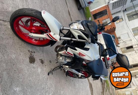 Motos - Honda Cb 250 2022 Nafta 17000Km - En Venta