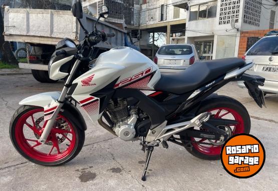 Motos - Honda Cb 250 2022 Nafta 17000Km - En Venta