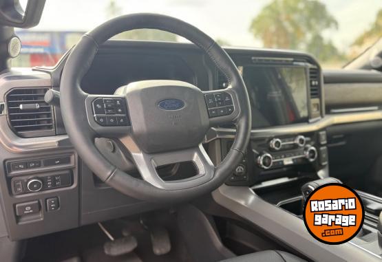 Camionetas - Ford F-150 LARIAT HIBRIDA 2025 Diesel 0Km - En Venta