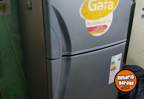Hogar - Vendo heladera gafa hgf 367 awf plateada - En Venta