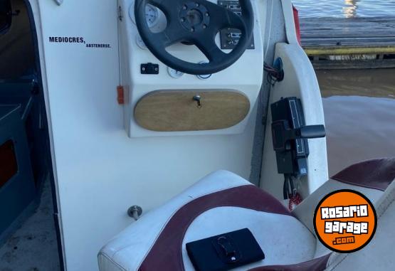 Embarcaciones - LANCHA CABINADA + MERCURY 75 4 T (nuevo) - En Venta