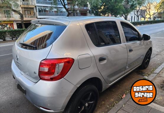 Autos - Renault Sandero 2017 Nafta 100000Km - En Venta