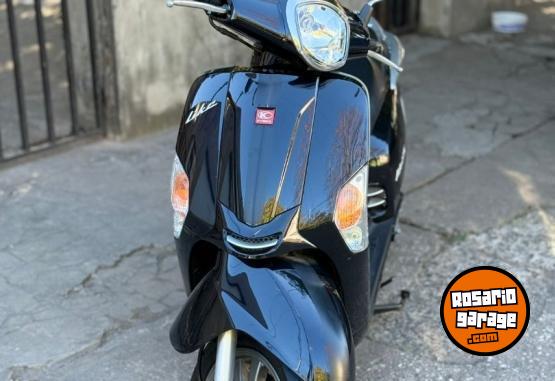 Motos - Kymco LIKE 125 CC 2022 Nafta 12382Km - En Venta