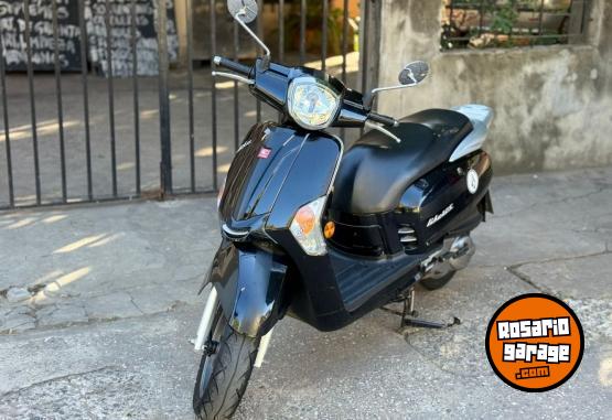 Motos - Kymco LIKE 125 CC 2022 Nafta 12382Km - En Venta