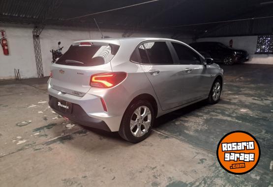 Autos - Chevrolet Onix 2020 Nafta 69000Km - En Venta