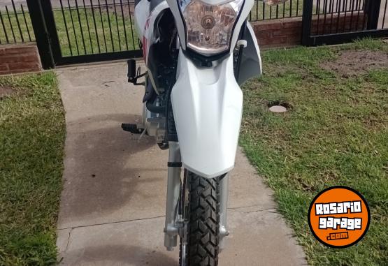 Motos - Honda Xr 150 L 2023 Nafta 2000Km - En Venta