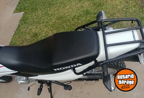 Motos - Honda Xr 150 L 2023 Nafta 2000Km - En Venta