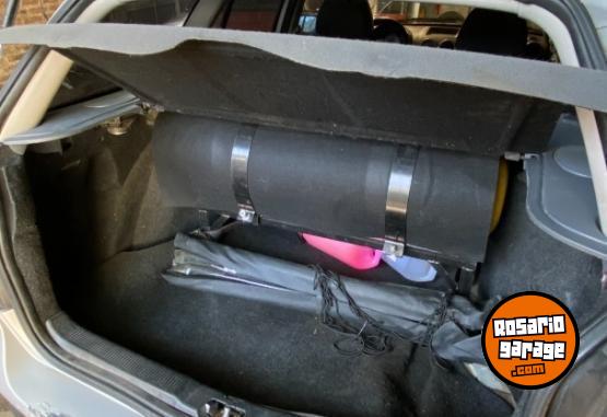 Autos - Volkswagen COUNTRY 1.6 2009 GNC 246000Km - En Venta