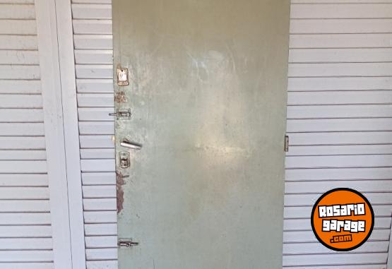 Hogar - CAMA Y MESA DE LUZ BUEN ESTADO - En Venta