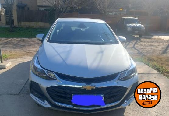 Autos - Chevrolet Cruze LTZ 4 ptas 2023 Nafta 53000Km - En Venta
