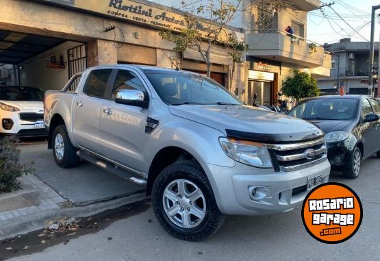 Camionetas - Ford RANGER 3.2 XLT 2015 Diesel 228000Km - En Venta