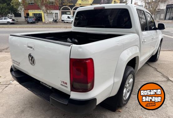 Camionetas - Volkswagen Amarok Trendline 2015 Diesel 180000Km - En Venta