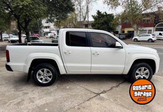Camionetas - Volkswagen Amarok Trendline 2015 Diesel 180000Km - En Venta