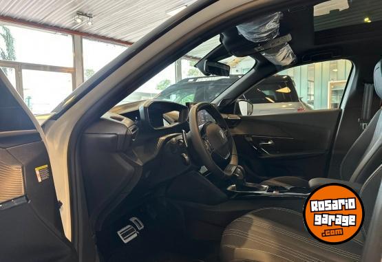 Autos - Peugeot 2008 GT 200T AM2025 2025 Nafta 0Km - En Venta