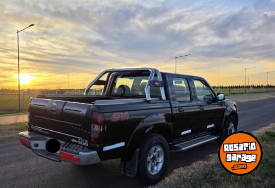 Camionetas - Nissan Frontier Pick-Up 2.8 DC 4 2006 Diesel 240000Km - En Venta