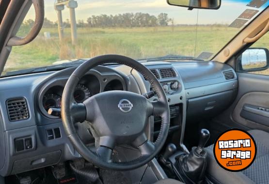 Camionetas - Nissan Frontier Pick-Up 2.8 DC 4 2006 Diesel 240000Km - En Venta