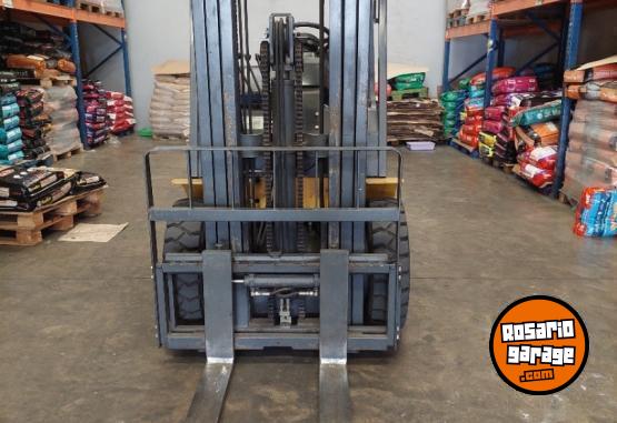 Camiones y Grúas - VENDO AUTOELEVADOR LONKING 2,5 TONELADAS - En Venta