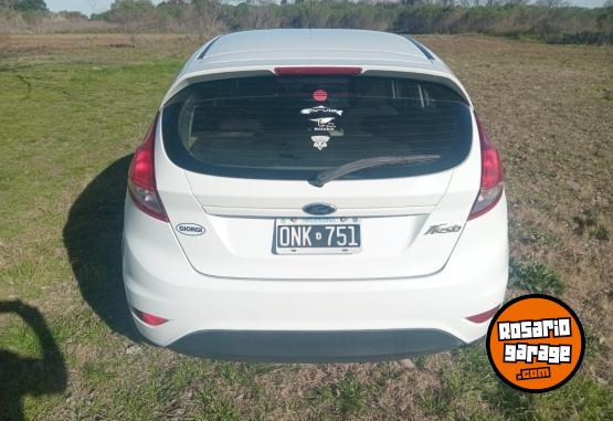 Autos - Ford fiesta kinetic 1.6 16v 2015 Nafta 177000Km - En Venta