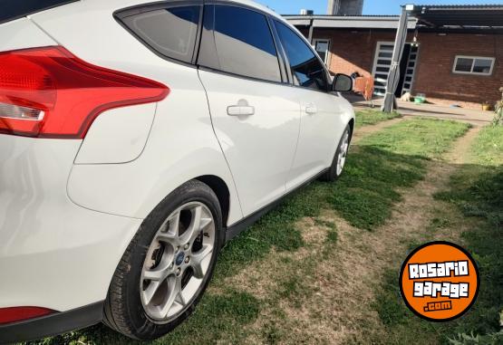 Autos - Ford Focus se plus 2015 Nafta 134000Km - En Venta