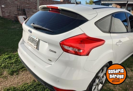 Autos - Ford Focus se plus 2015 Nafta 134000Km - En Venta