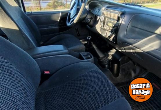 Camionetas - Ford Ranger 4x4 XL PLUS 3.0 2006 Diesel 330000Km - En Venta