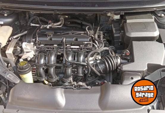 Autos - Ford Focus trend 2011 Nafta 170000Km - En Venta