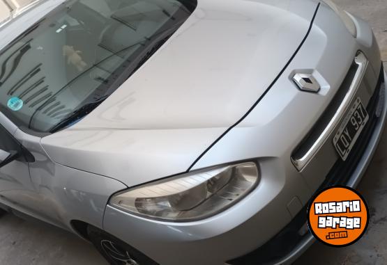 Autos - Renault Confort 2012 Nafta 260000Km - En Venta